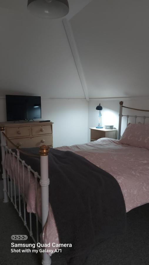 Homestay Poole Ngoại thất bức ảnh